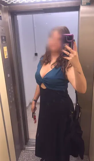 Carina, 35