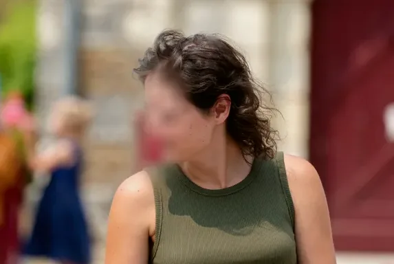 Carla, 28