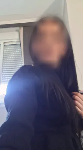 Charlotte, 39