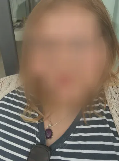 Christina, 23
