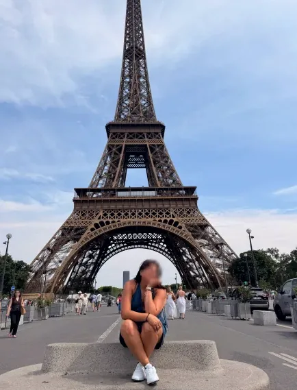 Emily, 27
