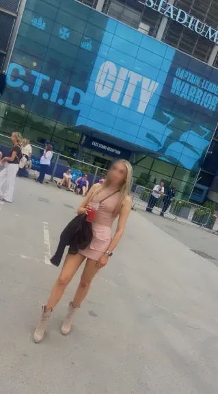 Janina, 28