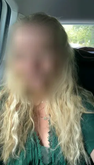 Jessica, 29