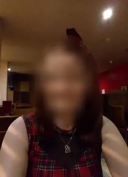 Nadine, 38