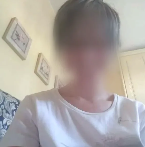 Nele, 34