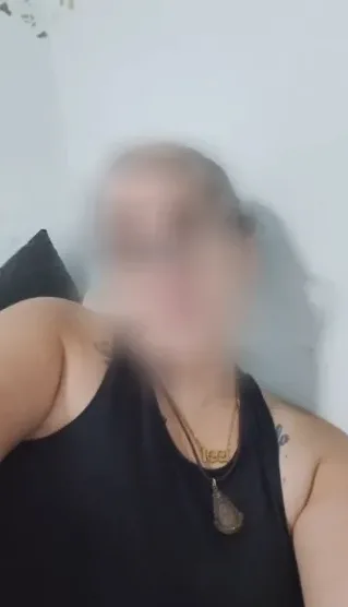 Paula, 35