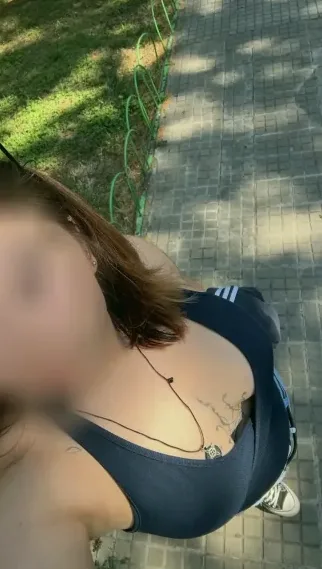 Romy, 22